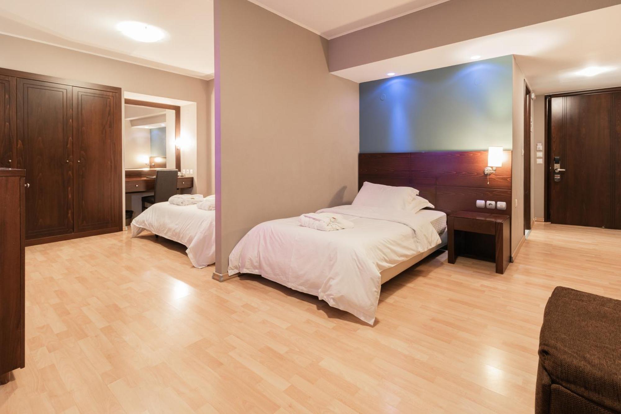 Flisvos Hotel نافبكْتوس المظهر الخارجي الصورة