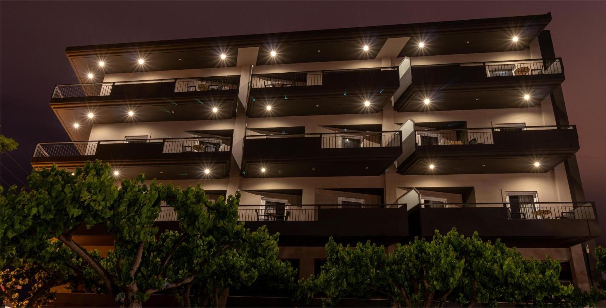 Flisvos Hotel نافبكْتوس المظهر الخارجي الصورة