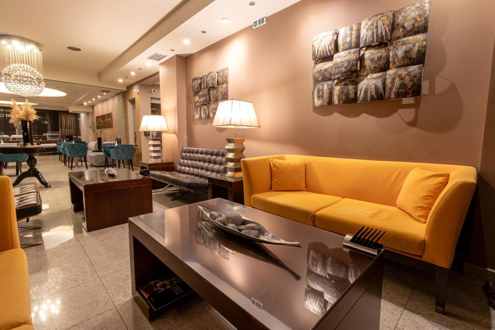Flisvos Hotel نافبكْتوس المظهر الخارجي الصورة